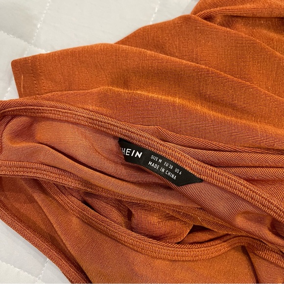 SHEIN Orange Backless Cut-Out Dress - Picture 5 of 5